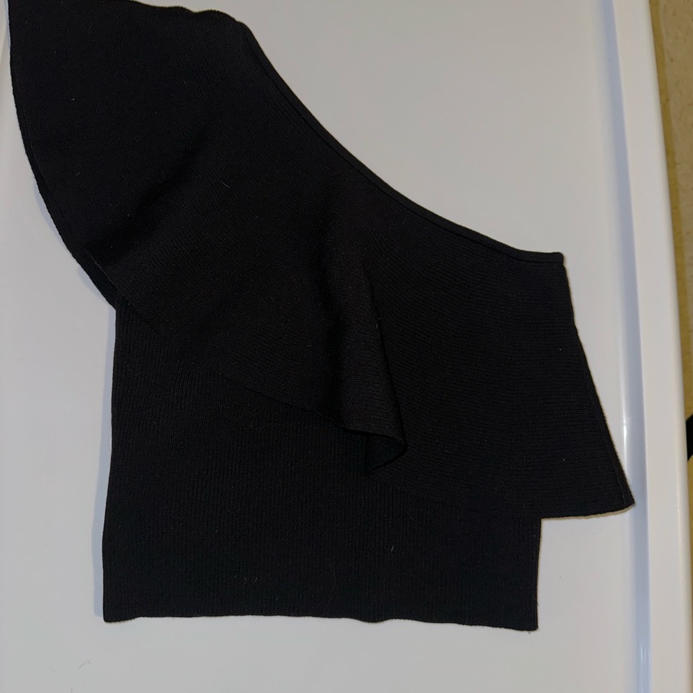 Wilfred black off the shoulder top